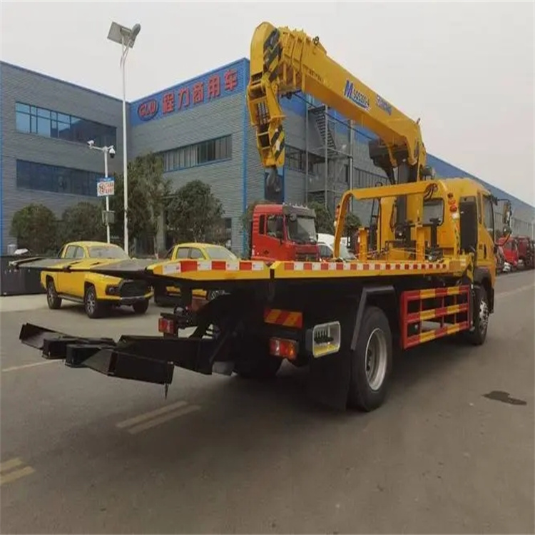 厚街镇附近小随车吊出租电话，轻松解决搬运烦恼